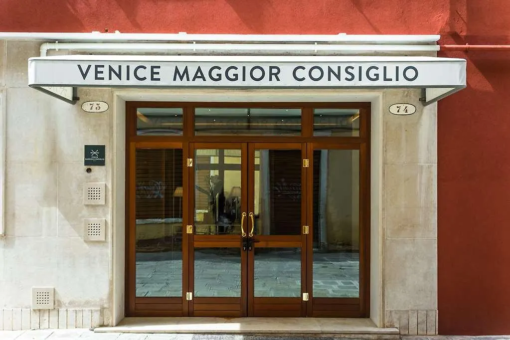 Venice Maggior Consiglio 2*,